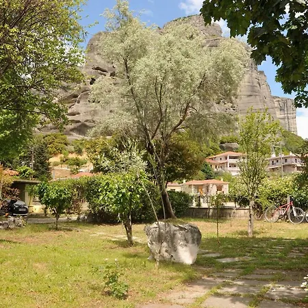 Apartment Garden House / Amazing View Kalambaka