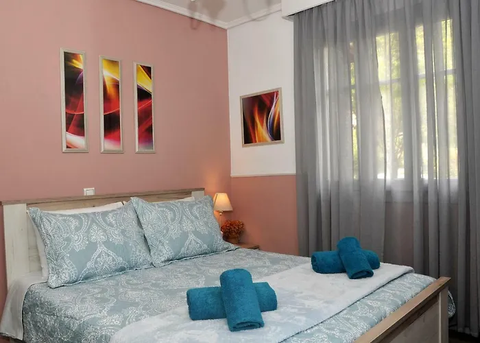 Garden House / Amazing View *